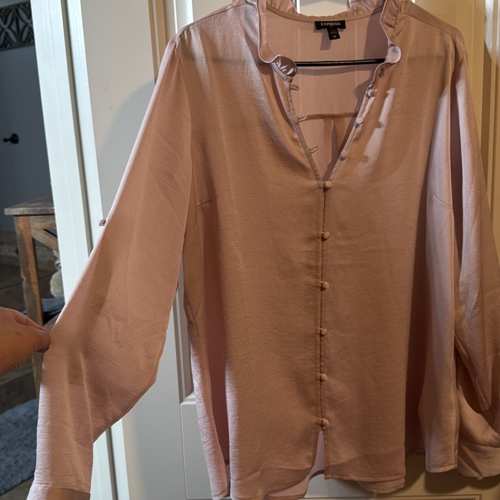 Express Blouse - Picture 3 of 3
